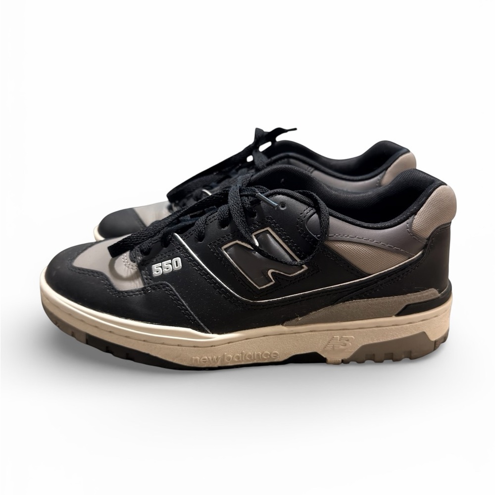 New Balance 550 Black and Gray Sneakers